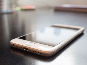 How to Extend the Life of Your Phone Battery